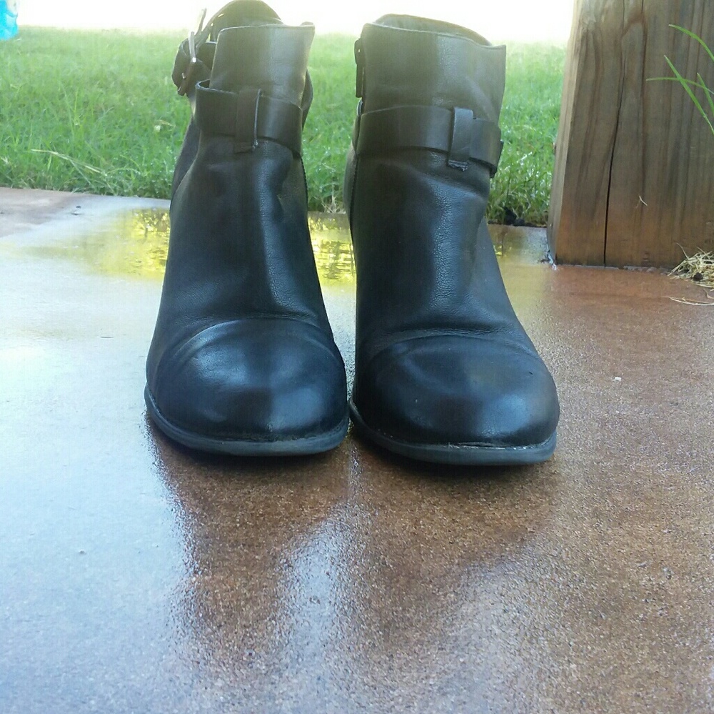 Lauren Conrad black booties